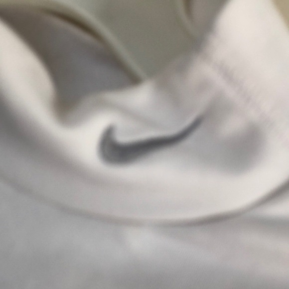 Nike fit dry shirt\sweatshirt - Picture 3 of 4